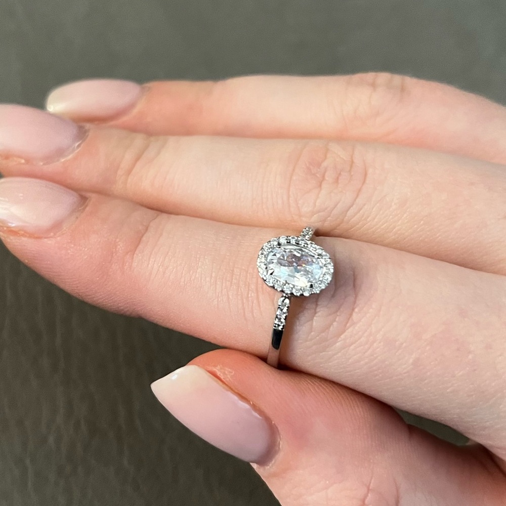 Charmed Aroma | Size 7 Ring